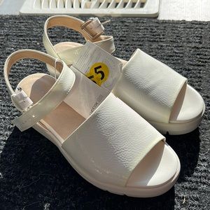 Never worn Geox sandal